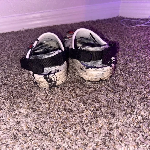 CROCS Black and White Graphic Slippers - Picture 3 of 3